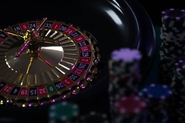 new77 featured game showcase